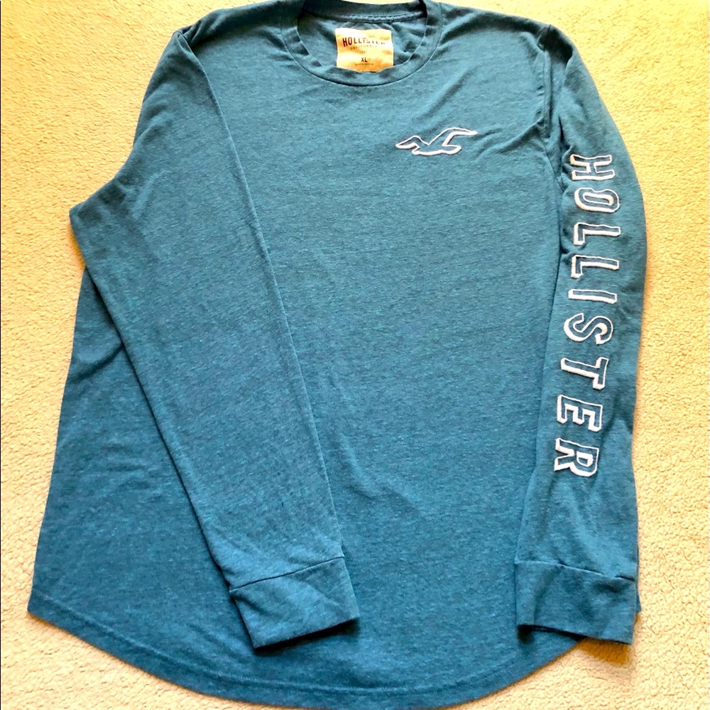 Hollister embroidery logo long sleeve